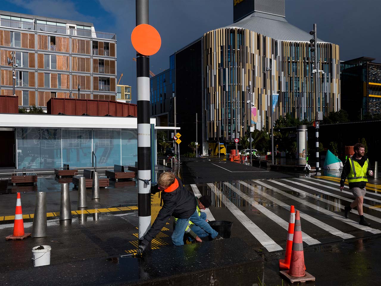 14.03.26 SYDNEY - Streets of Sydney with Jesse Marlow