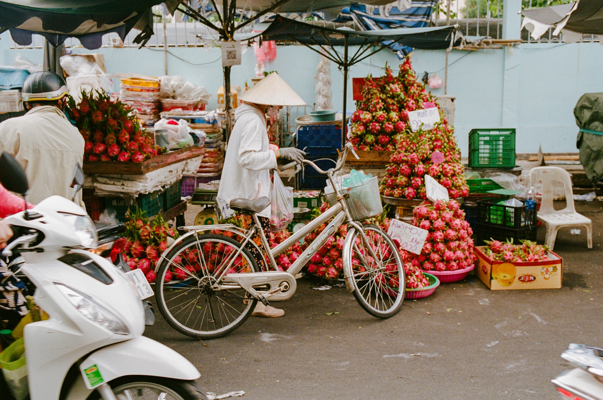 16.01.26 - Field Notes: VIETNAM with Jesse Marlow & Sarah Pannell