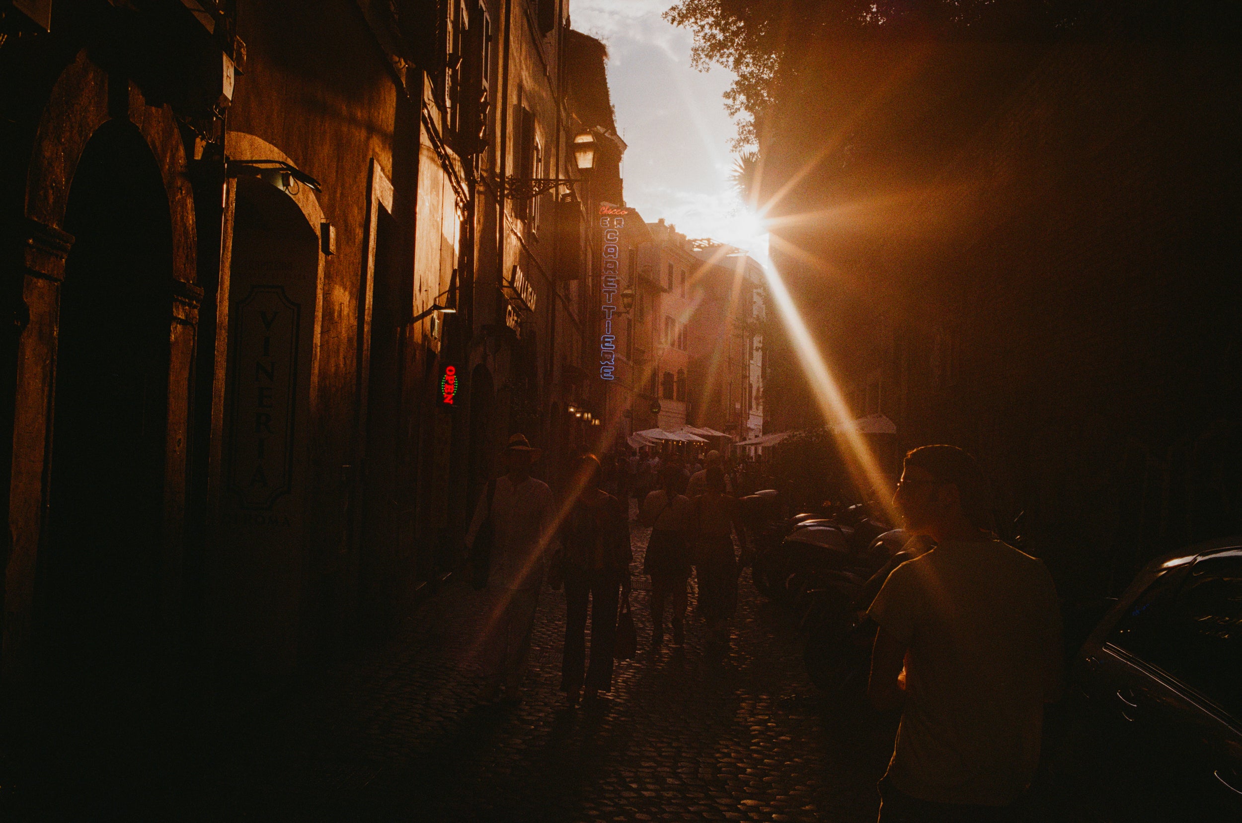 25.04.27 - Eternal Light: Italy with Jesse Marlow & Sarah Pannell